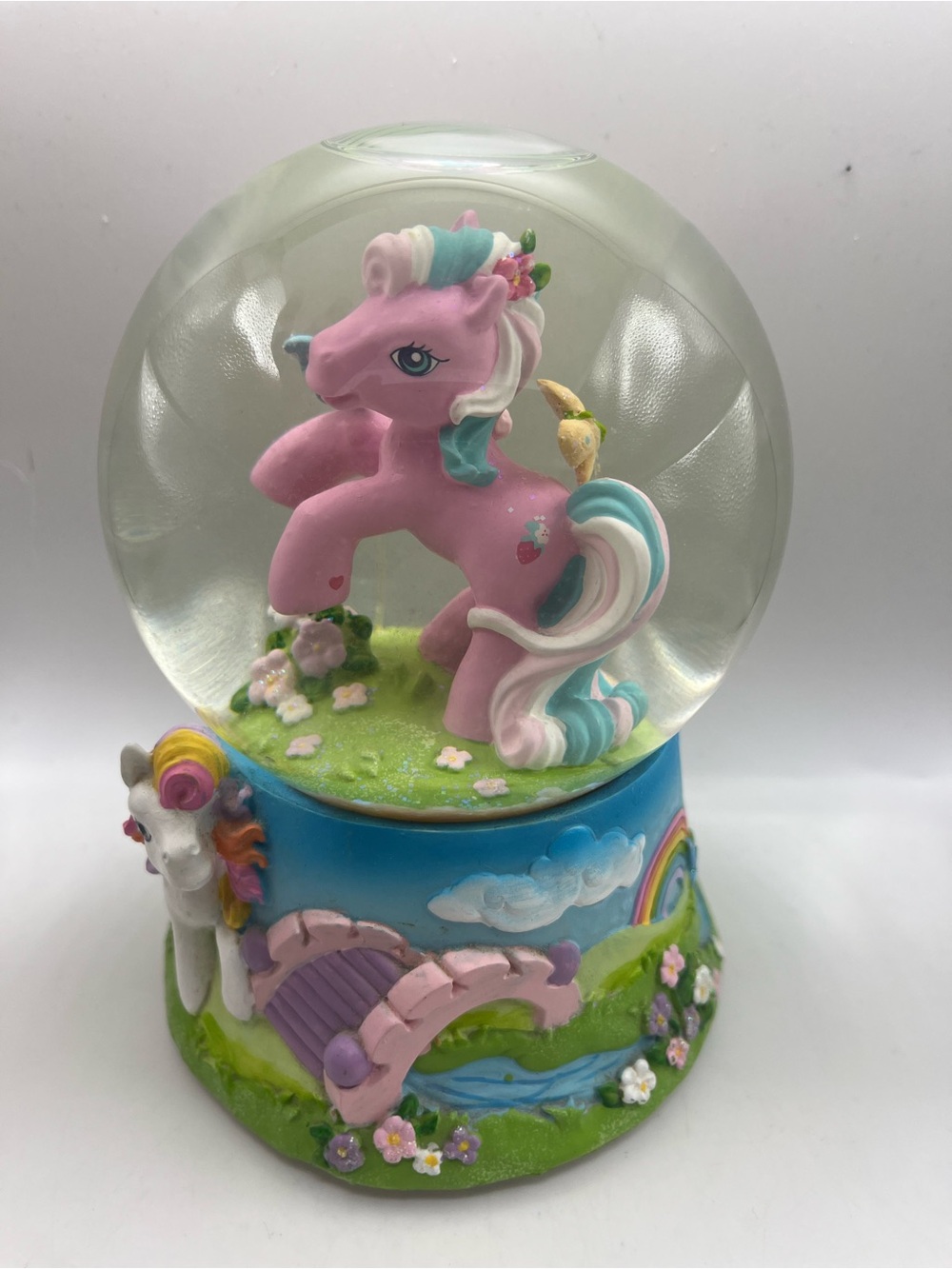 2004 Hasbro My Little Pony Musical Glitter Snow Globe Rare Clear Water